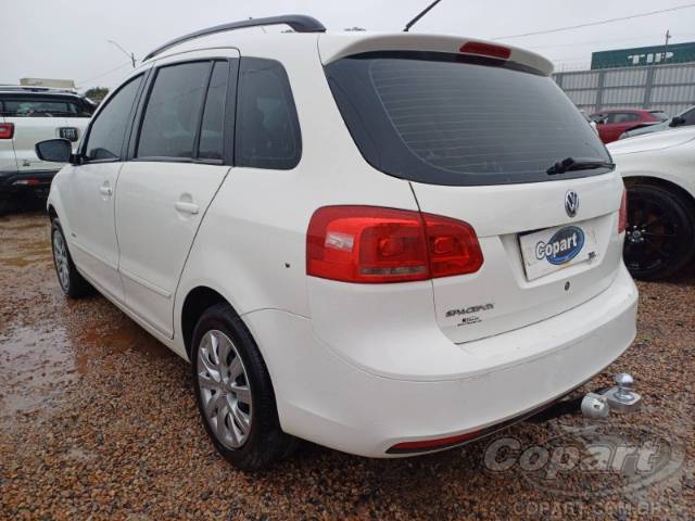 2013 VOLKSWAGEN SPACEFOX 