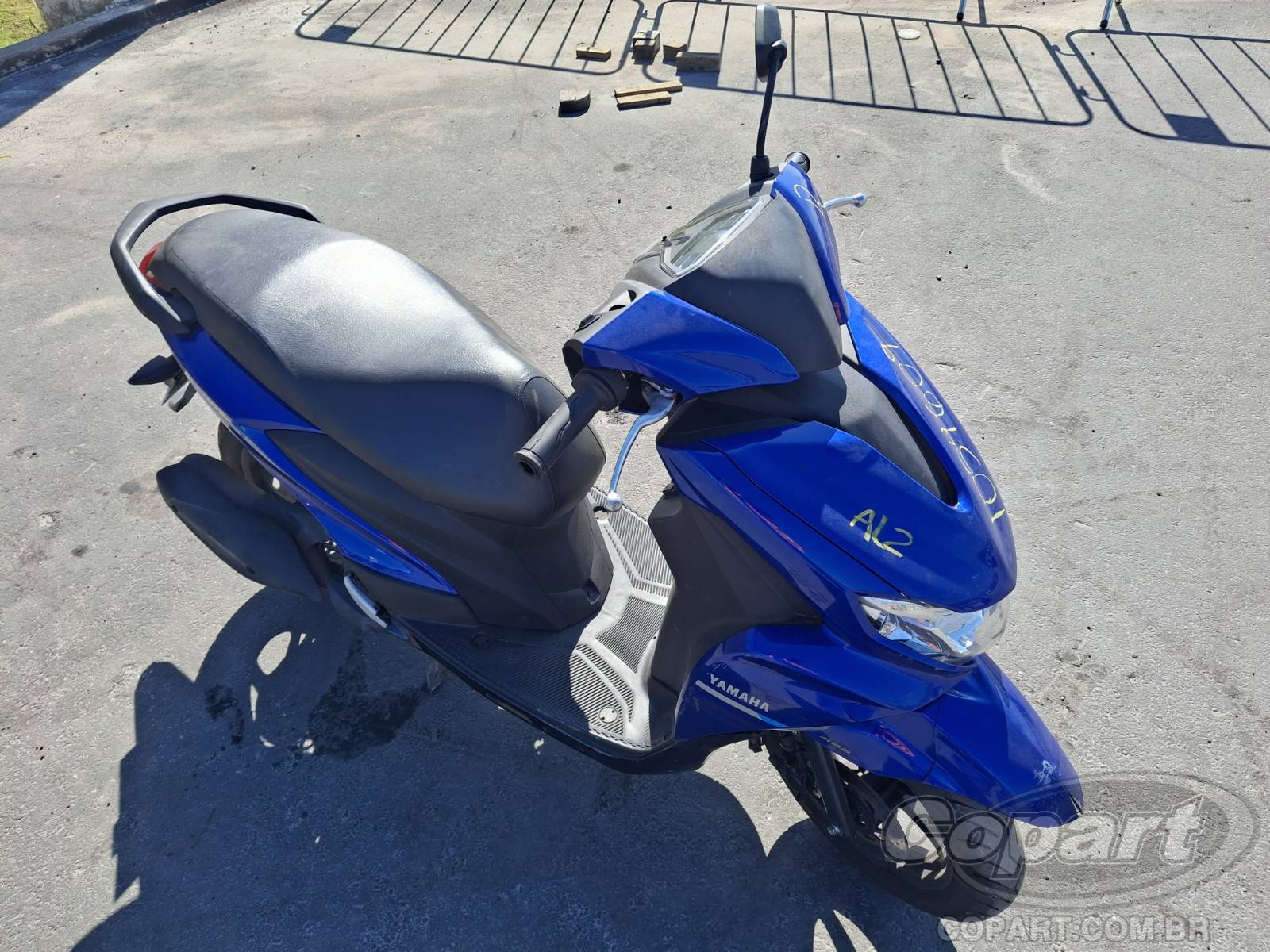 YAMAHA FLUO 2025 ABS 125 CVT