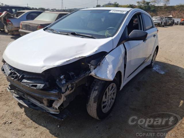 2014 HYUNDAI HB20 