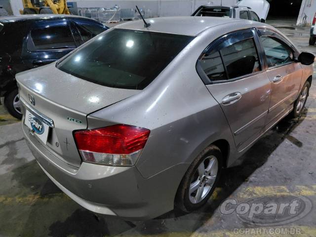 2011 HONDA CITY 