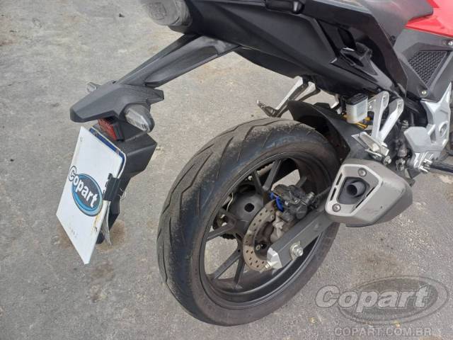 2024 HONDA CB 300F 