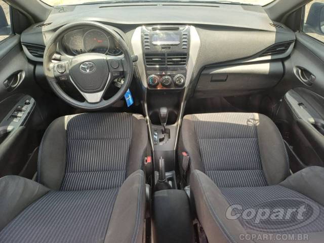 2021 TOYOTA YARIS 