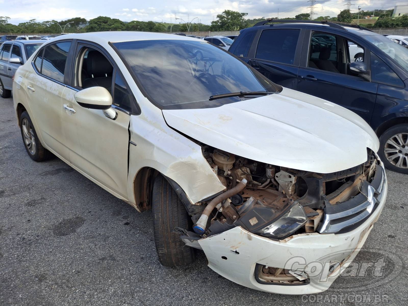 Veículo Citroën C4 Lounge Citroën C4 Lounge Exclusive 1.6 16V THP Turbo 2014 2014 em leilão