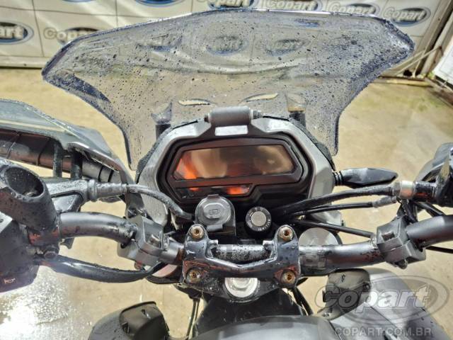 2025 BAJAJ DOMINAR 