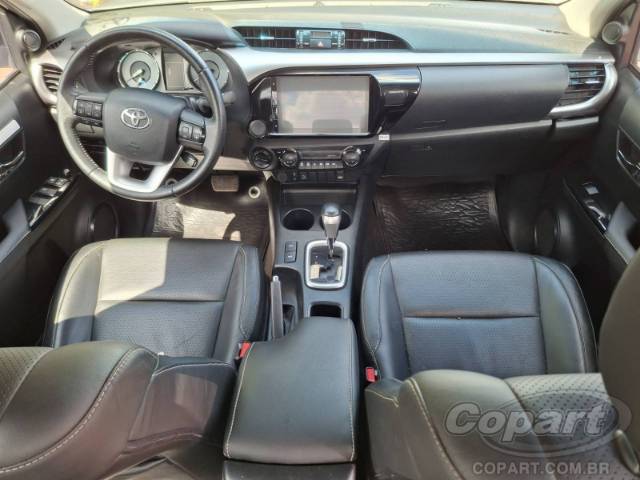 2024 TOYOTA HILUX CD 
