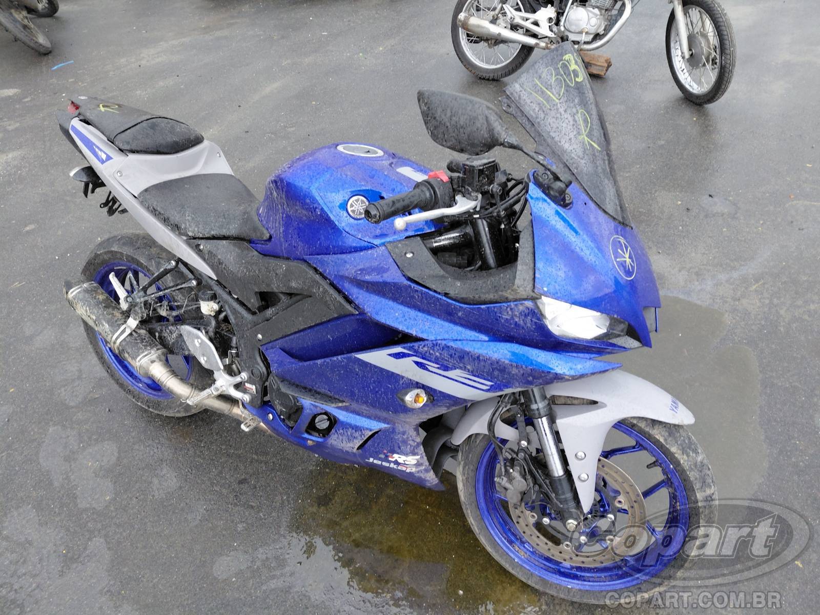 Yamaha YZF R3 321 ABS
