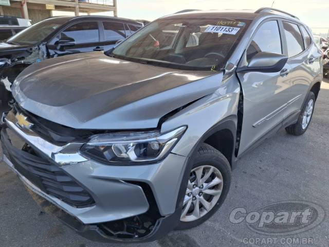 2025 CHEVROLET TRACKER 