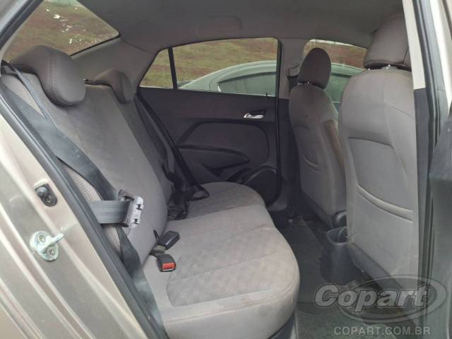 2016 HYUNDAI HB20S 