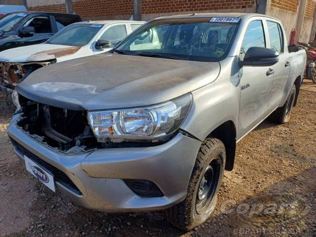 2020 TOYOTA HILUX CD 