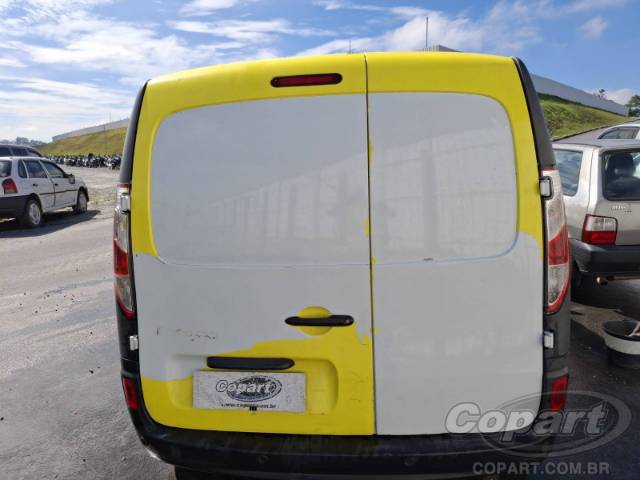 2023 RENAULT KANGOO FURGAO 