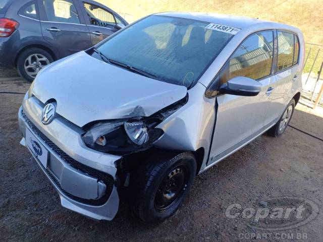 2015 VOLKSWAGEN UP 
