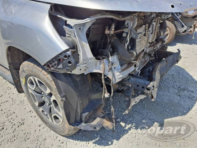 2024 TOYOTA HILUX CD 