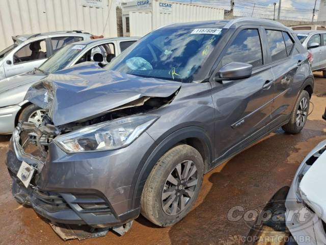 2020 NISSAN KICKS 