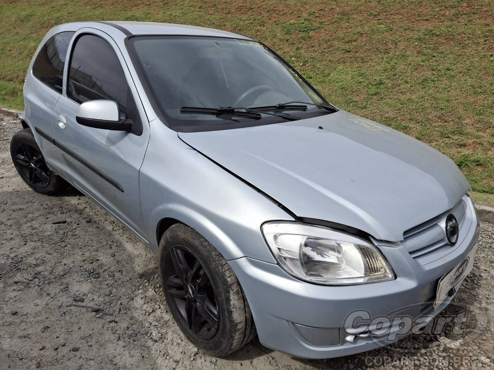 Chevrolet Celta 2012 em leilão