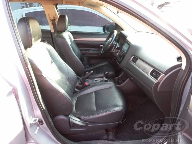 2014 MITSUBISHI OUTLANDER 