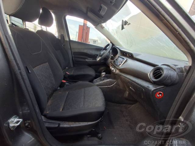 2025 NISSAN Kicks Play 