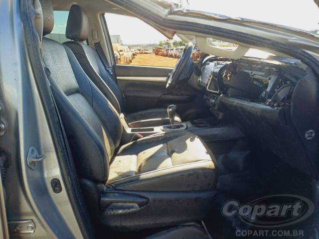2023 TOYOTA HILUX CD 