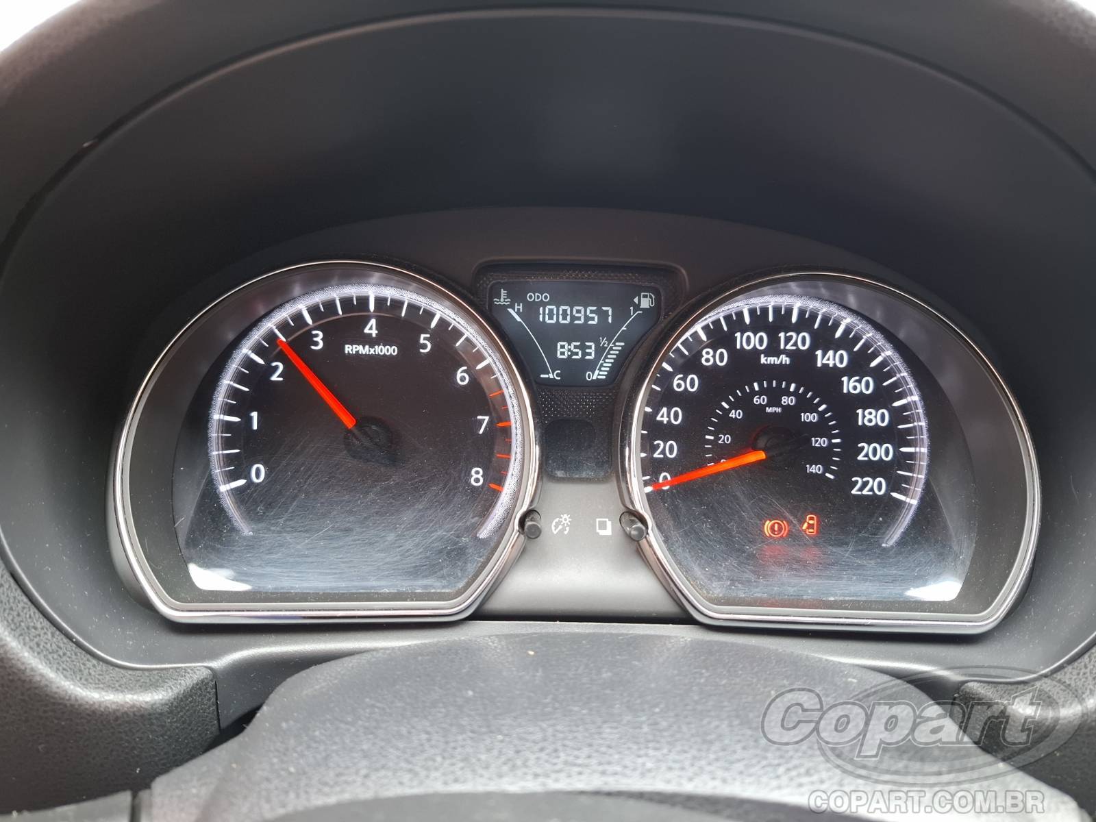 Foto 8 de 14: 2019 NISSAN VERSA
