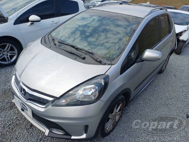 2014 HONDA FIT 