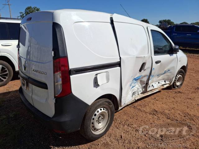 2025 RENAULT KANGOO 