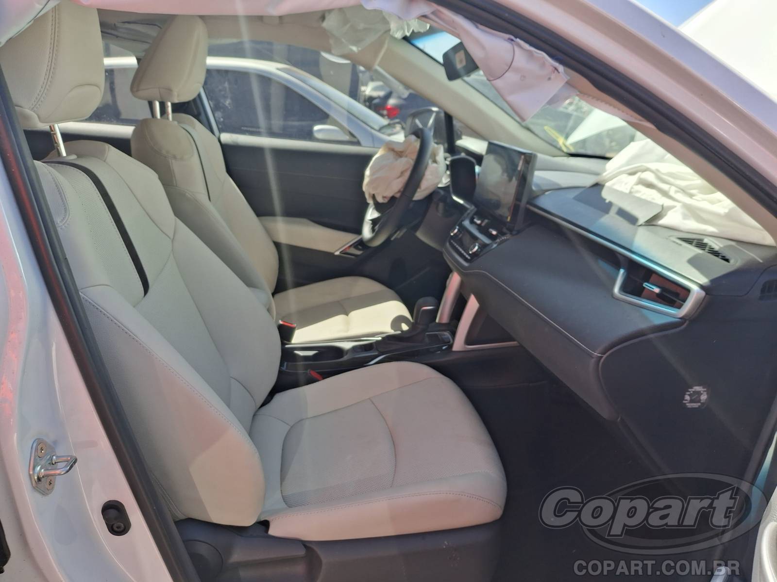 2026 TOYOTA COROLLA CROSS — foto 5 de 11