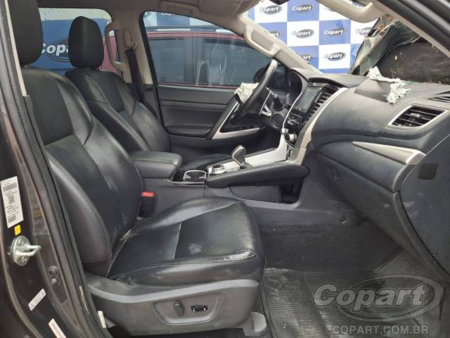2024 MITSUBISHI PAJERO SPORT 