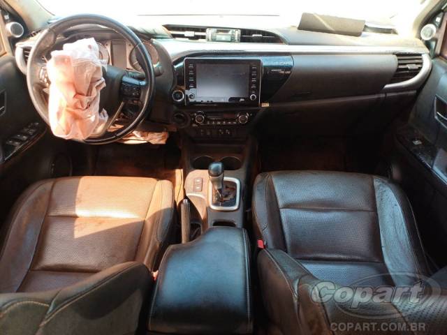 2021 TOYOTA HILUX CD 