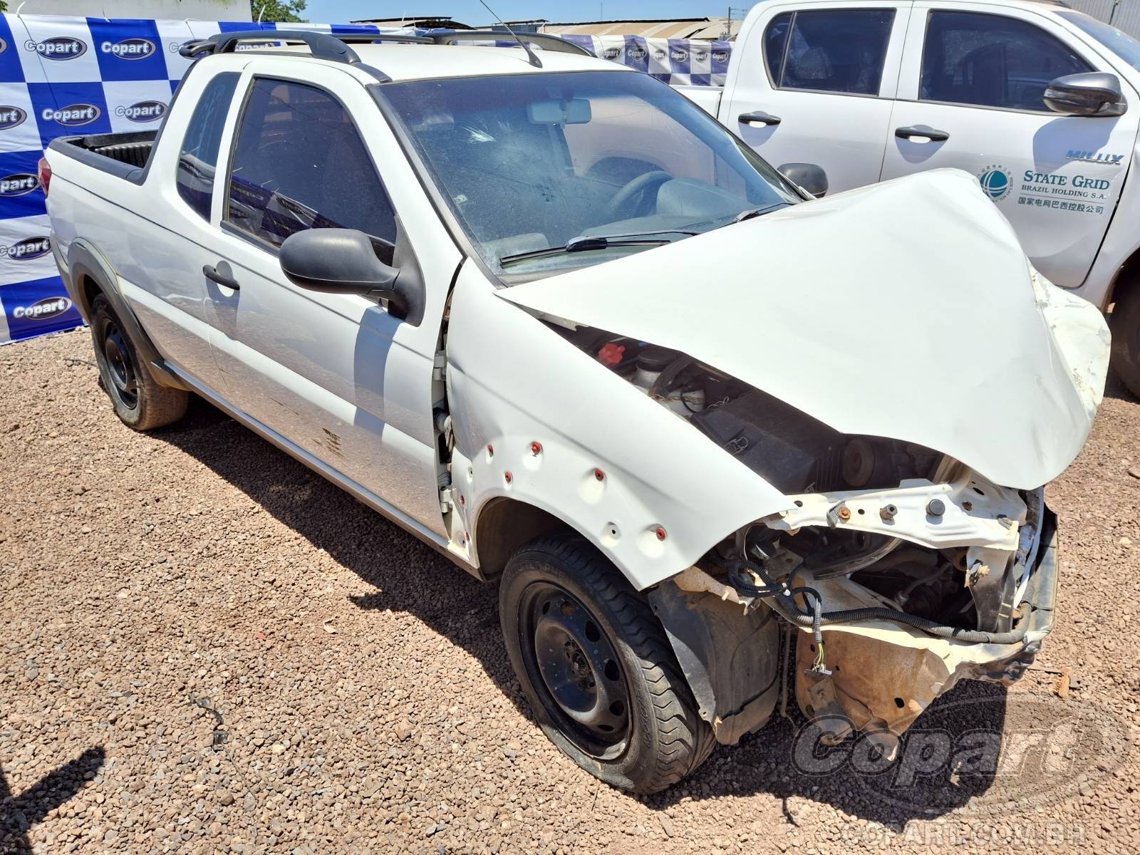 Veículo Fiat Strada Fiat Strada CE Working 1.4 2016 Médio Dano Frontal 2016 em leilão