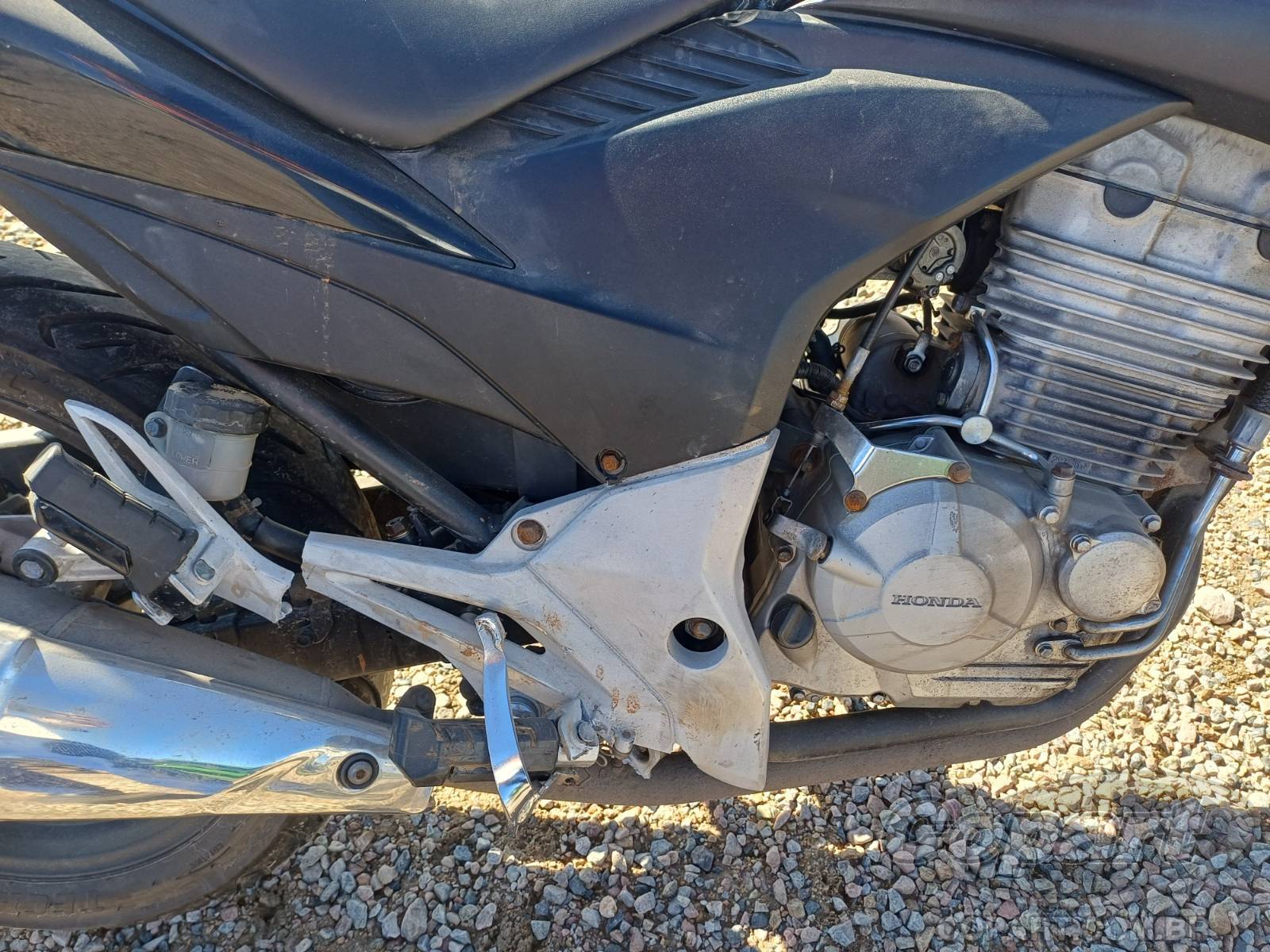 Foto 5: 2012 HONDA CB 300