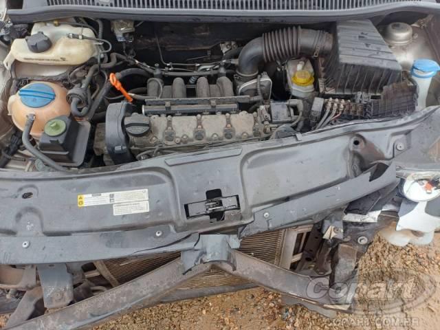 2013 VOLKSWAGEN FOX 