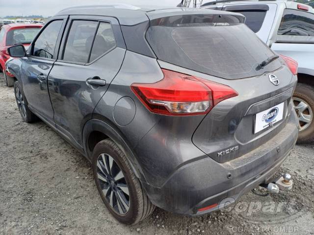 2020 NISSAN KICKS 