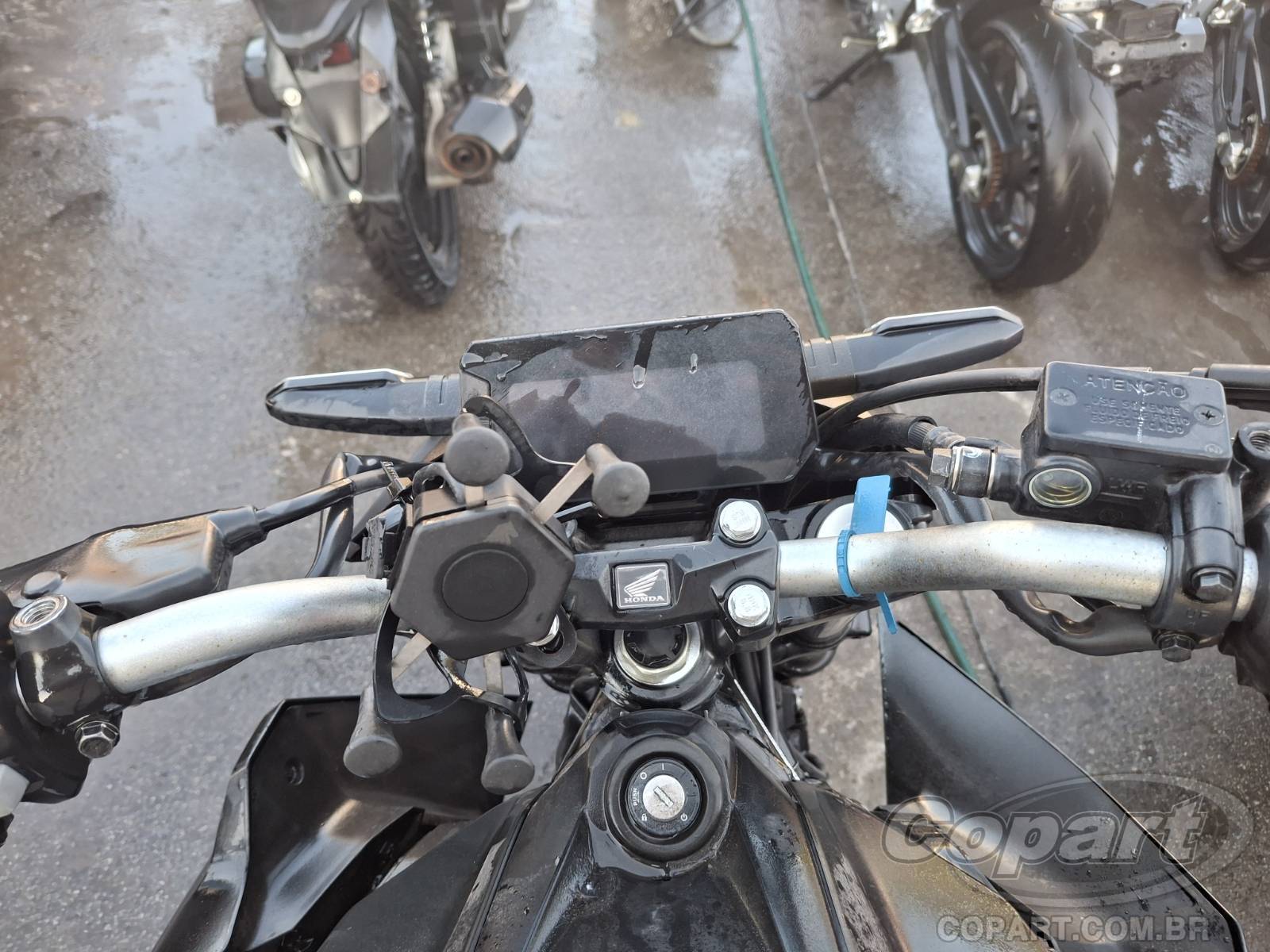 2024 HONDA CB 300F — foto 9 de 10