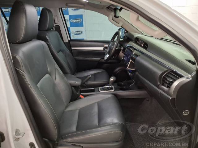 2023 TOYOTA HILUX CD 