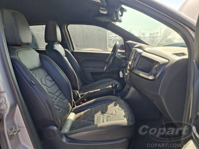 2021 FIAT STRADA CD 