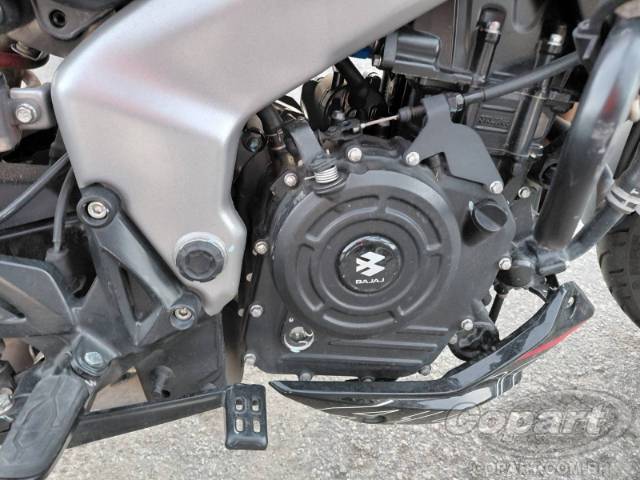 2026 BAJAJ DOMINAR 
