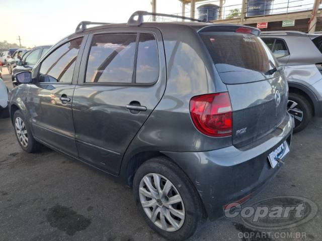 2013 VOLKSWAGEN FOX 