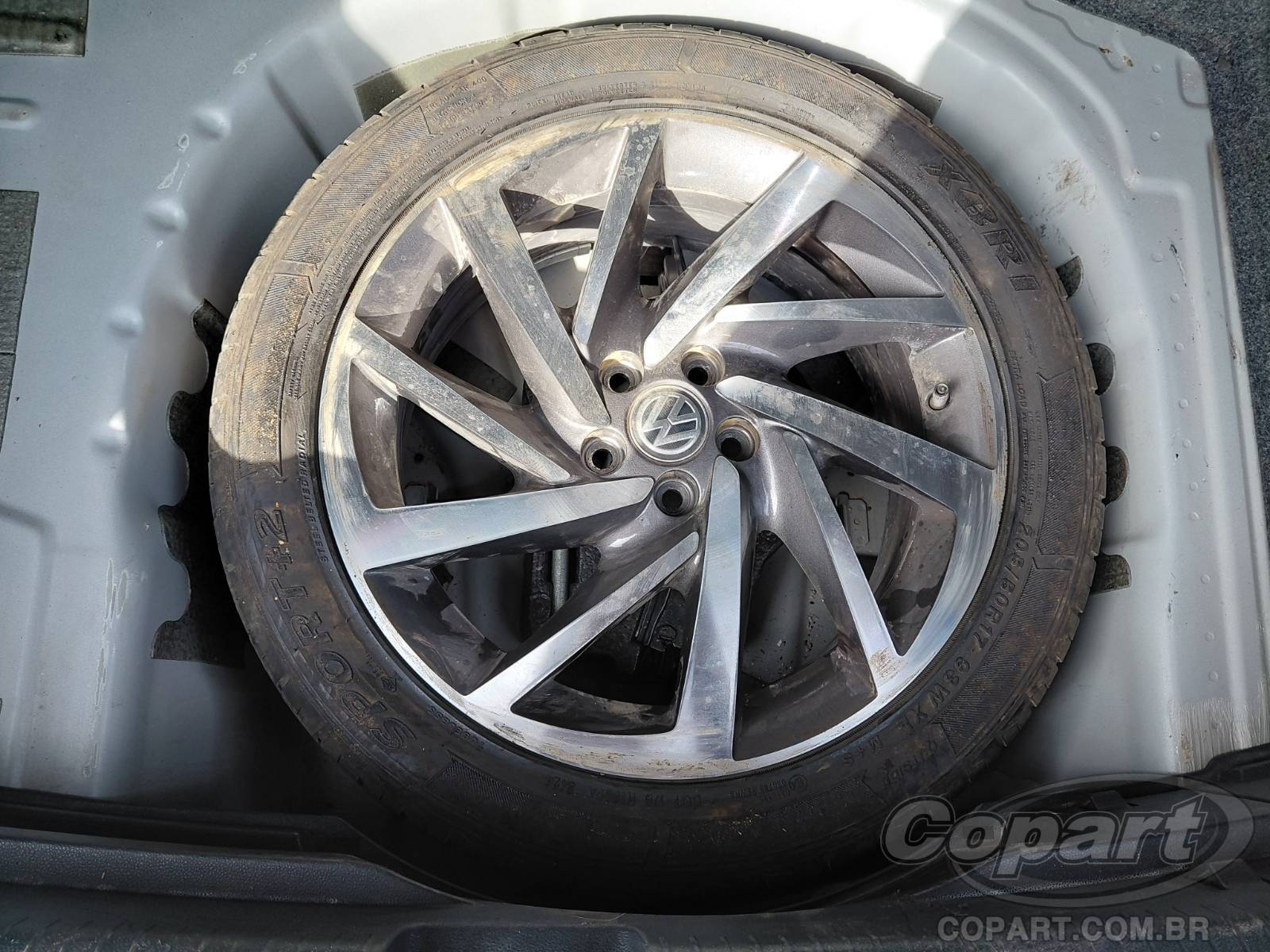 2019 VOLKSWAGEN POLO — foto 10 de 11