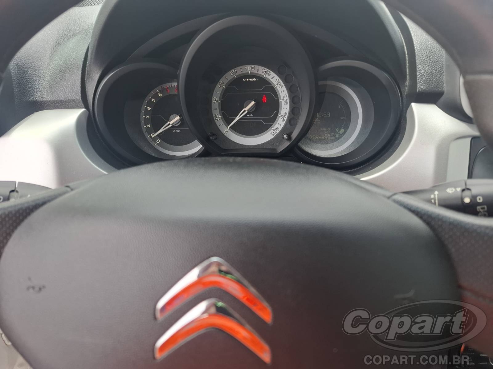 Foto 8 de 11: 2018 CITROEN AIRCROSS