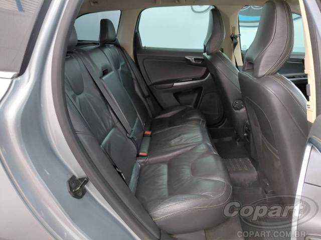 2013 VOLVO XC60 