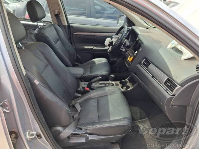 2015 MITSUBISHI OUTLANDER 
