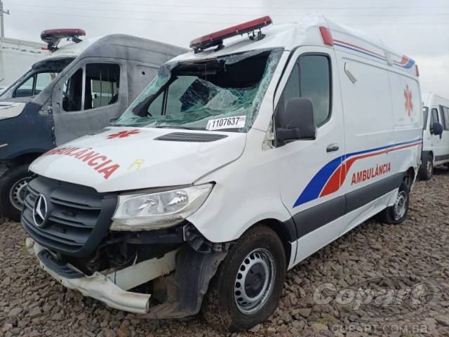2025 MERCEDES BENZ SPRINTER 
