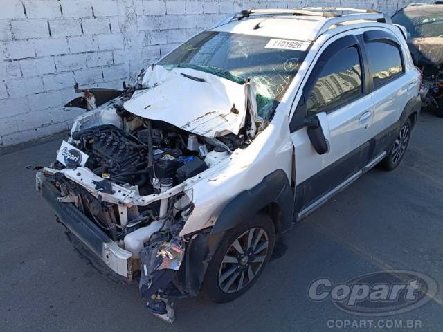 2015 TOYOTA ETIOS 