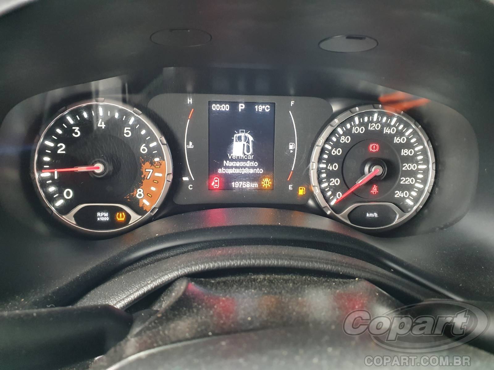 Foto 8 de 10: 2020 JEEP RENEGADE