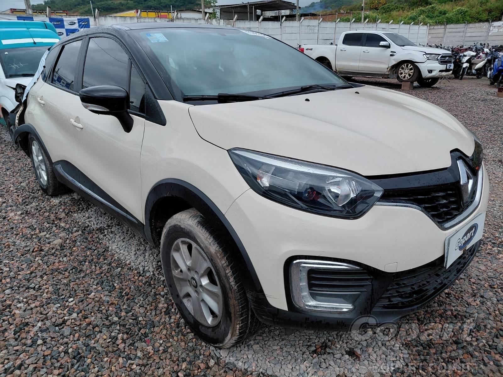 Veículo Renault Captur Renault Captur Life 1.6 16V SCe 2020 Colisão 2020 em leilão