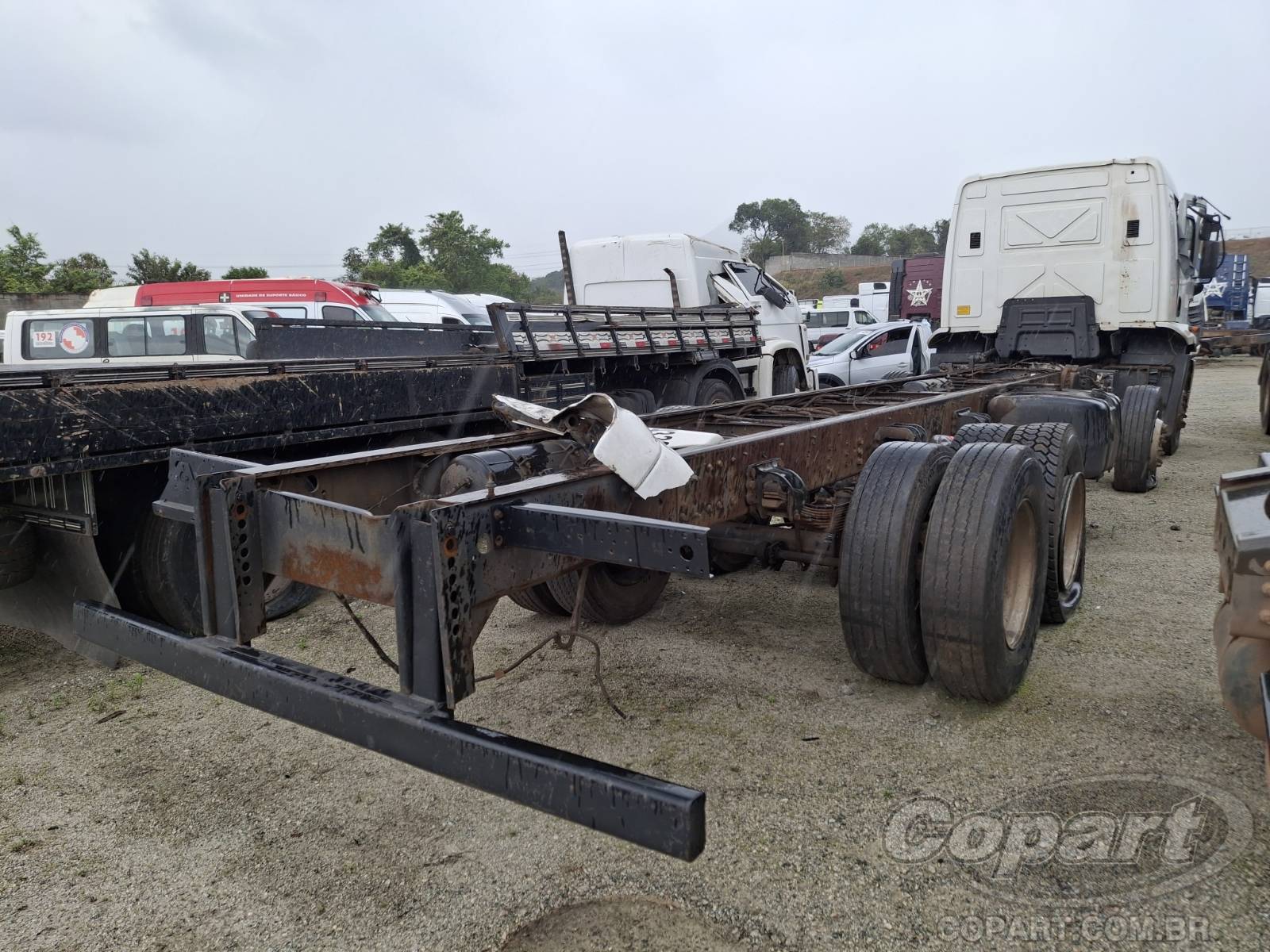 2019 FORD CARGO 3031 — foto 4 de 10