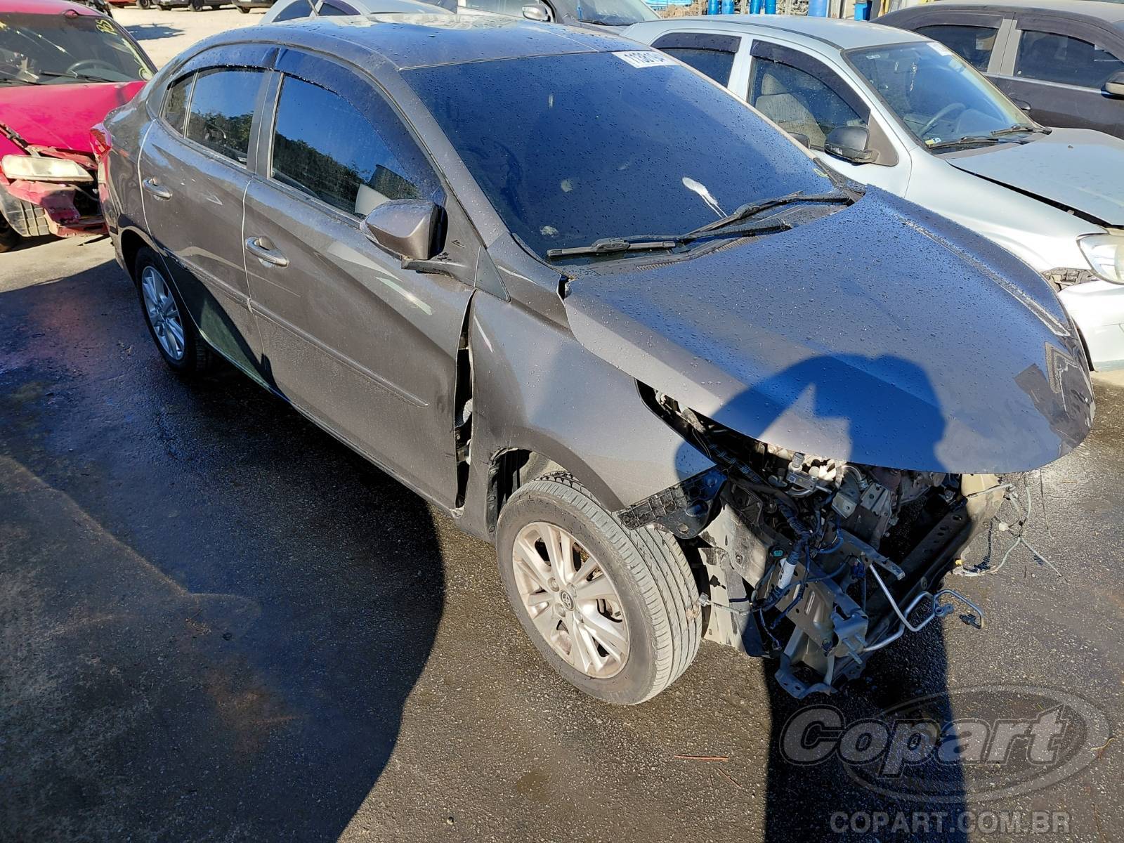 TOYOTA YARIS SEDA