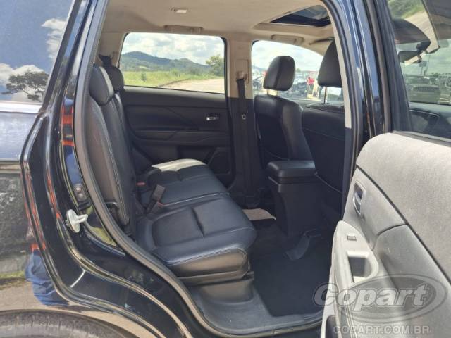 2015 MITSUBISHI OUTLANDER 