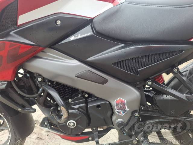 2026 BAJAJ DOMINAR 