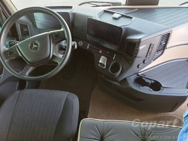 2023 MERCEDES BENZ ACTROS 