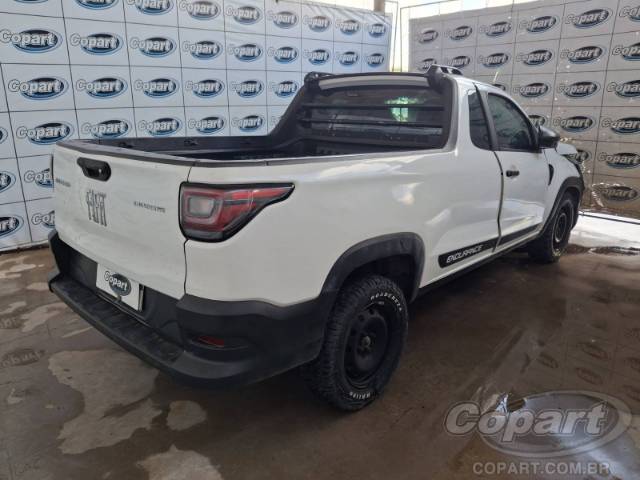 2021 FIAT STRADA 